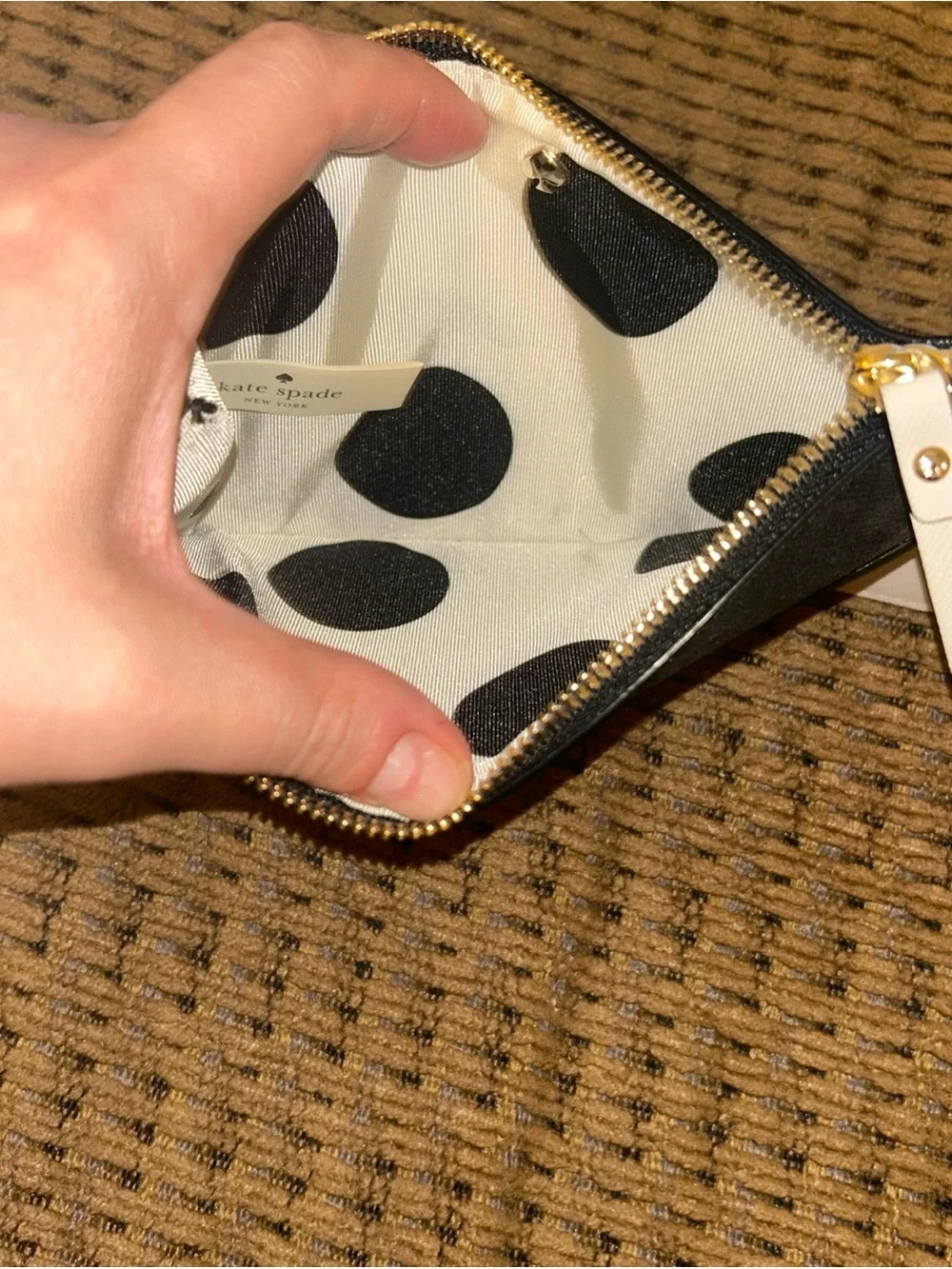 NWOT Kate Spade  Medium Zip Wristlet BLACK Leather Light Sand Quiet Luxury